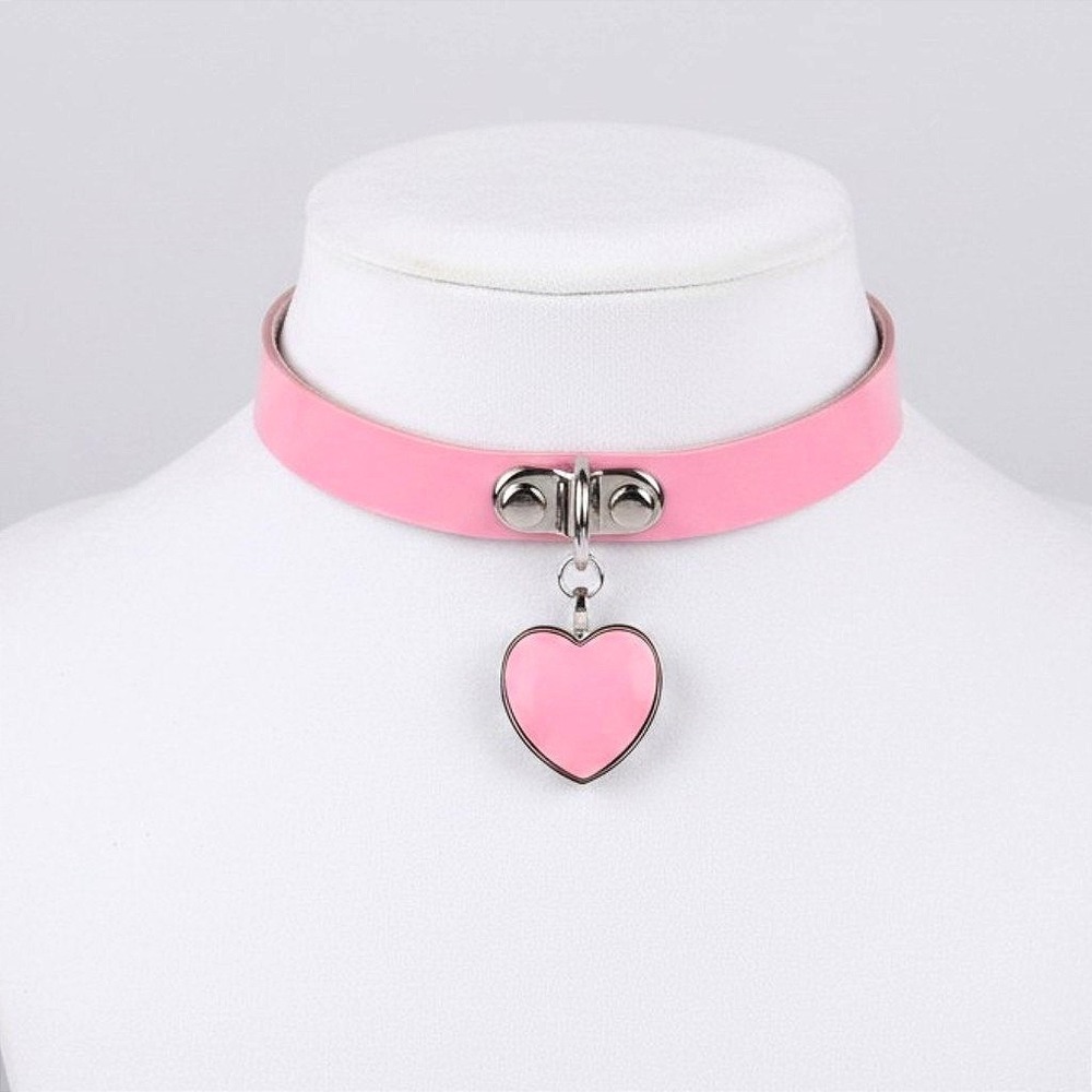 New Pink Vegan Leather Heart Pendant Choker Necklace Studded Coquette Y2K